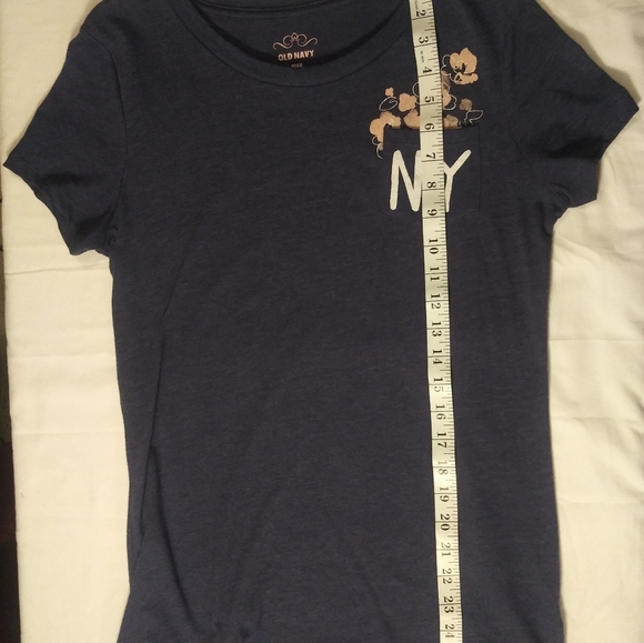 Old Navy New York tshirt - Picture 4 of 5